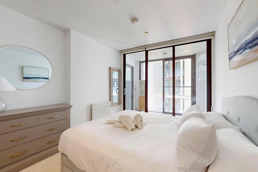 1bed Flat With Views - 1min Walk To Tube Station Apartamento *